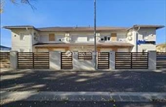 Eladó Gödi ikerház hirdetés (99677437)