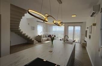 Eladó Váci családi ház hirdetés (88313242)