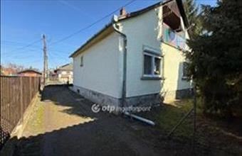 Eladó Velencei családi ház hirdetés (52879634)