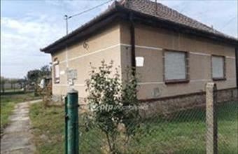 Eladó Alapi családi ház hirdetés (72472897)