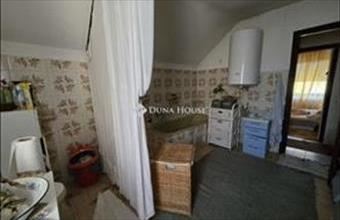 Eladó Pécsi családi ház hirdetés (74374727)