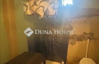 Eladó Pilisi családi ház hirdetés (79843145)