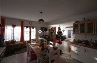 Eladó Velencei családi ház hirdetés (52397323)