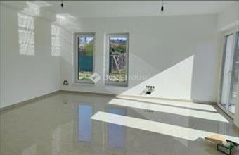 Eladó Velencei ikerház hirdetés (96979433)