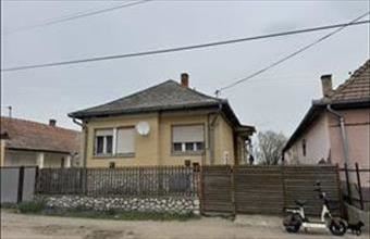 Eladó Erdőteleki családi ház hirdetés (96498244)