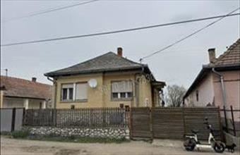 Eladó Erdőteleki családi ház hirdetés (96498244)