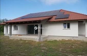 Eladó Besnyői családi ház hirdetés (49347594)