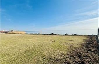 Eladó Balatonkenesei lakóövezeti telek hirdetés (37956387)