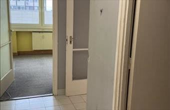 Eladó Debreceni csúsztatott zsalus lakás hirdetés (76484289)