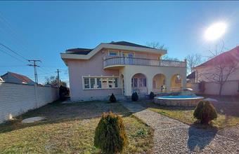 Eladó Gödi családi ház hirdetés (38424937)