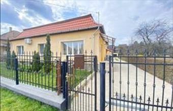 Eladó Bátonyterenyei családi ház hirdetés (33875257)