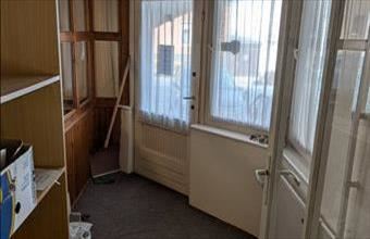 Eladó Dorogi üzlethelyiség utcafronton hirdetés (88493444)