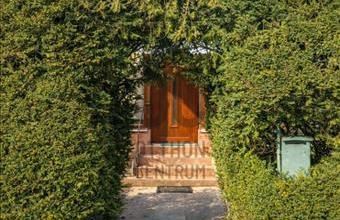 Eladó Komáromi sorház hirdetés (71459265)