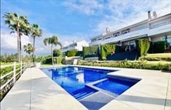 Eladó Spanyolországi sorház hirdetés (67261443)