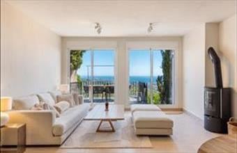 Eladó Spanyolországi sorház hirdetés (38453379)