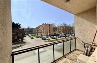 Eladó Oroszlányi tégla lakás hirdetés (63375944)