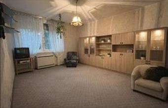 Eladó Móri panel lakás hirdetés (63935132)