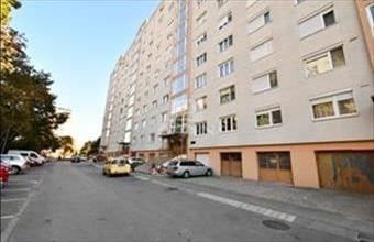 Eladó Székesfehérvári panel lakás hirdetés (58394433)