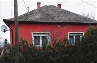 Eladó Szolnoki családi ház hirdetés (33385946)