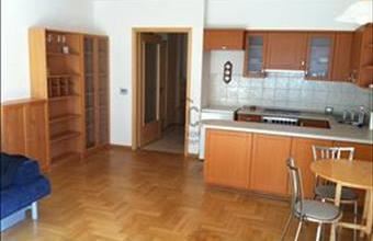 Kiadó Budapest II. kerületi tégla lakás hirdetés (53373453)