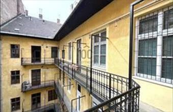 Eladó Budapest V. kerületi tégla lakás hirdetés (43834924)