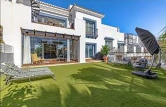 Eladó Spanyolországi tégla lakás hirdetés (31659648)