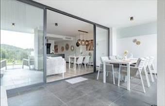 Eladó Spanyolországi tégla lakás hirdetés (88349959)