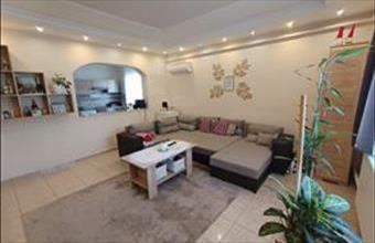 Eladó Mosonmagyaróvári ikerház hirdetés (44894677)