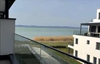 Eladó Balatonszemesi tégla lakás hirdetés (47324364)