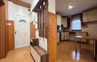 Eladó Szekszárdi csúsztatott zsalus lakás hirdetés (24791122)