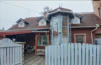 Eladó Tapolcai családi ház hirdetés (57675485)