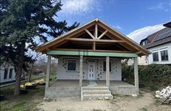 Eladó Csörögi családi ház hirdetés (87472615)