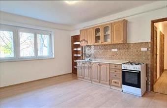 Eladó Székesfehérvári tégla lakás hirdetés (33275275)