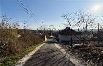 Eladó Sólyi lakóövezeti telek hirdetés (33367997)