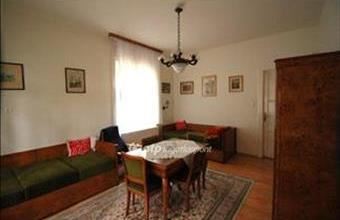 Eladó Budapest II. kerületi családi ház hirdetés (56527553)