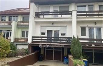 Eladó Ráckevei sorház hirdetés (19242886)