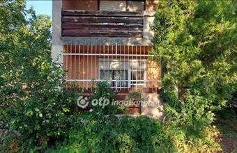 Eladó Kunszentmártoni tégla lakás hirdetés (92374639)