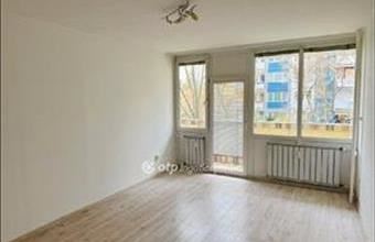 Eladó Budapest XIV. kerületi csúsztatott zsalus lakás hirdetés (25348563)