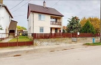 Eladó Tiszavasvári családi ház hirdetés (98934545)