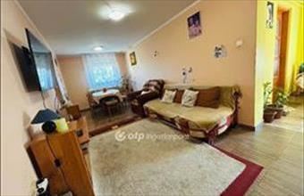 Eladó Hajdúsámsoni családi ház hirdetés (43553417)