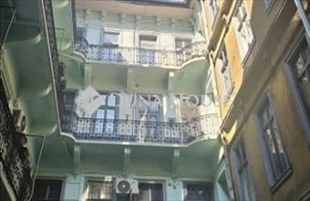 Eladó Budapest VII. kerületi tégla lakás hirdetés (44394249)