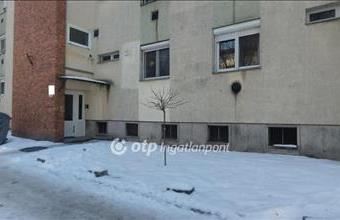 Eladó Szekszárdi tégla lakás hirdetés (89942978)