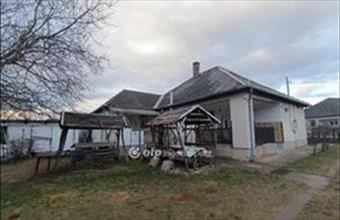 Eladó Nyírmadai családi ház hirdetés (94185233)