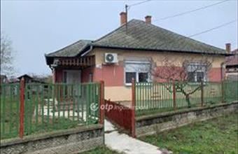 Eladó Cibakházai családi ház hirdetés (57952829)