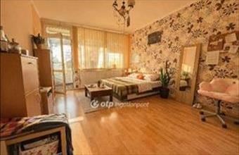 Eladó Budapest XVI. kerületi csúsztatott zsalus lakás hirdetés (28553339)