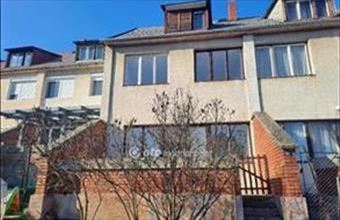 Eladó Zirci sorház hirdetés (79343339)