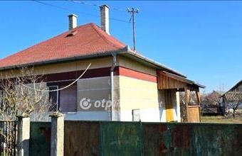 Eladó Mikepércsi családi ház hirdetés (97734927)