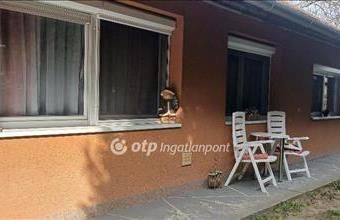 Eladó Szentliszlói családi ház hirdetés (43374971)