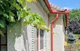 Eladó Nemesszentandrási családi ház hirdetés (87458341)