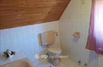 Eladó Vonyarcvashegyi családi ház hirdetés (99698249)